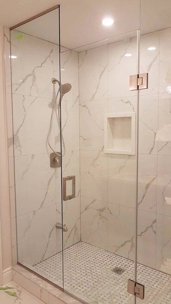 GLASS SHOWER ENCLOSURE