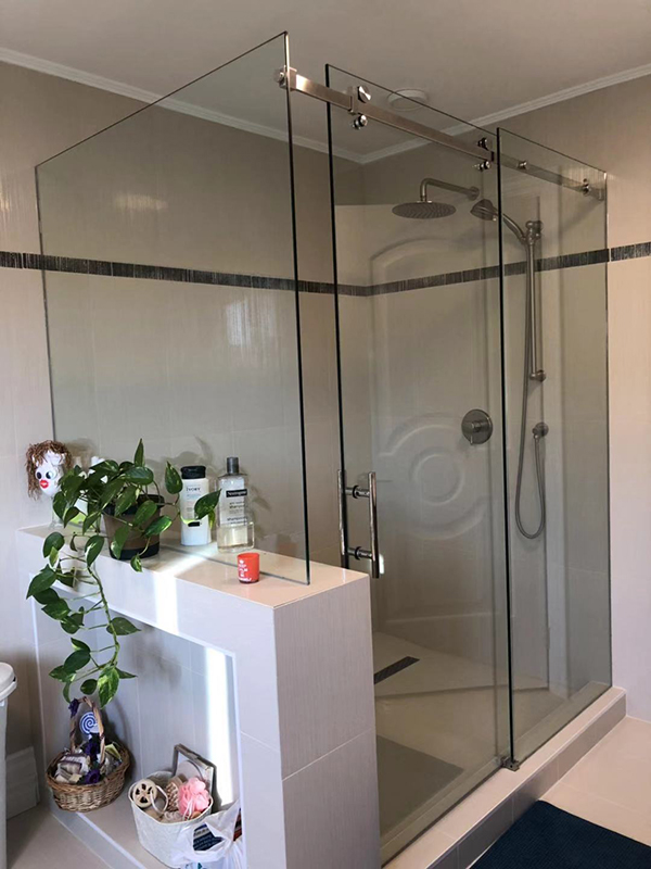 GLASS SHOWER ENCLOSURE