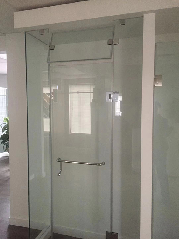 GLASS SHOWER ENCLOSURE