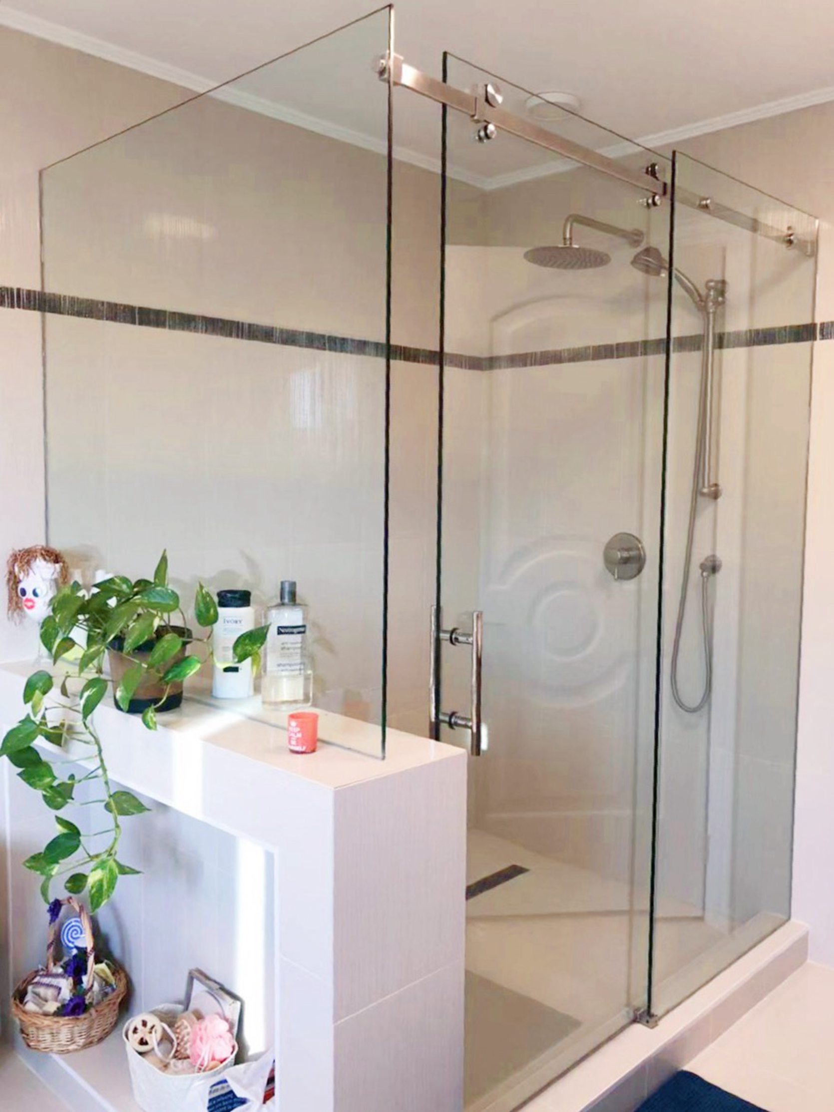 GLASS SHOWER ENCLOSURE