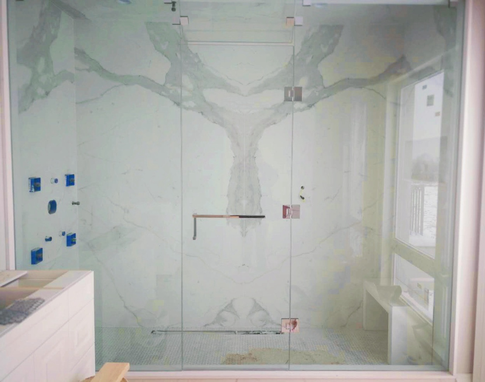 GLASS SHOWER ENCLOSURE