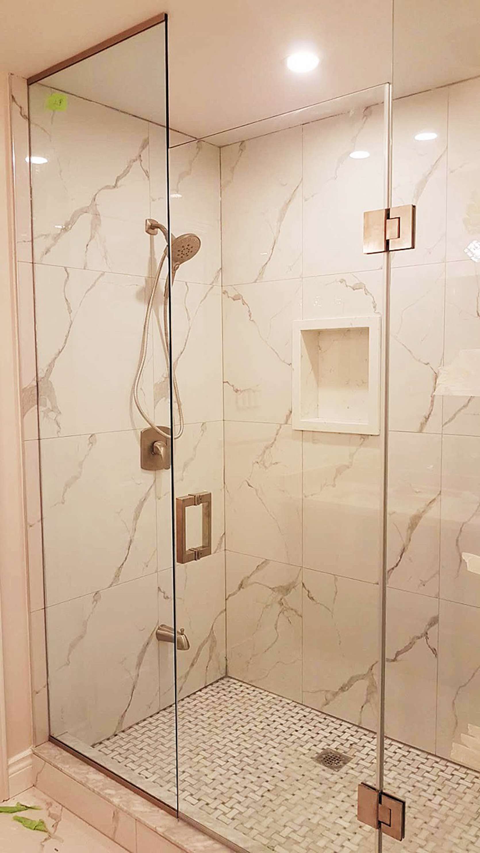 GLASS SHOWER ENCLOSURE