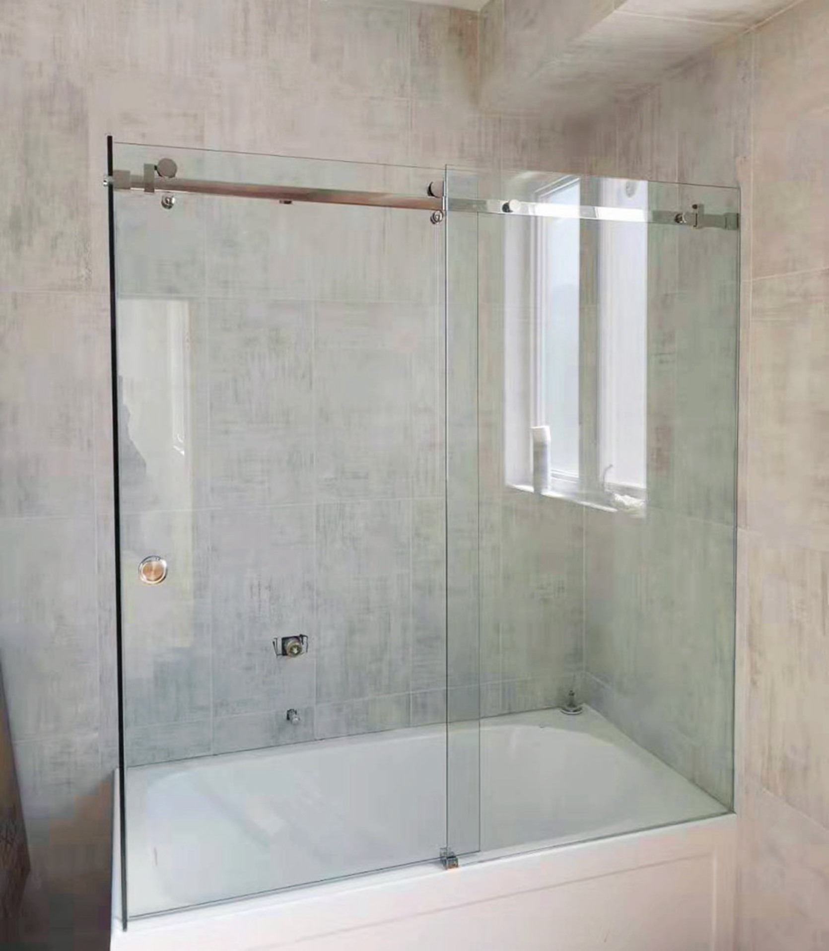 GLASS SHOWER ENCLOSURE