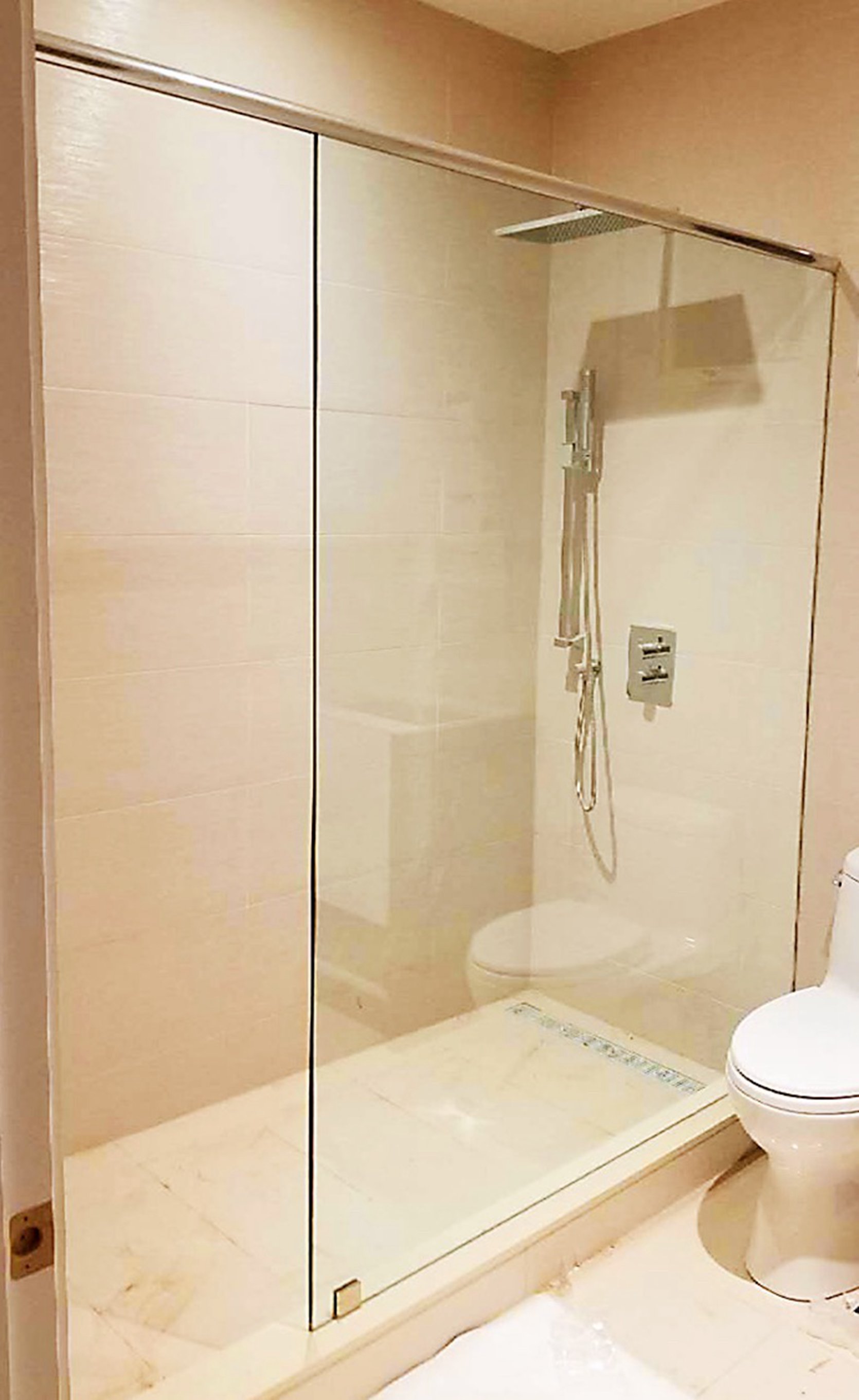 GLASS SHOWER ENCLOSURE