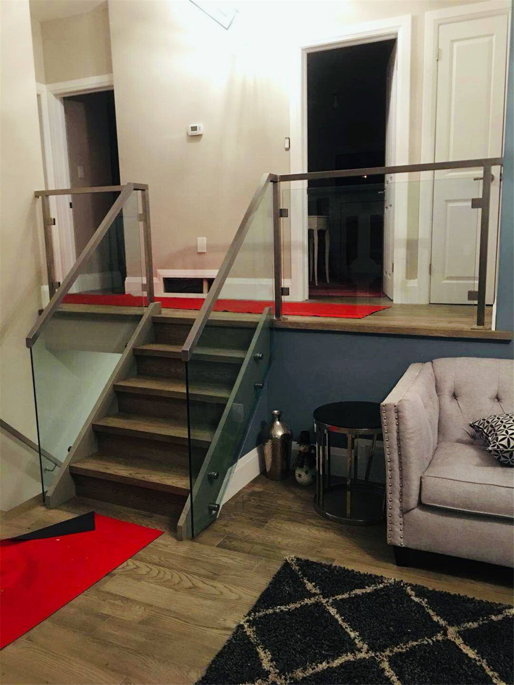 SS Frame with Glass