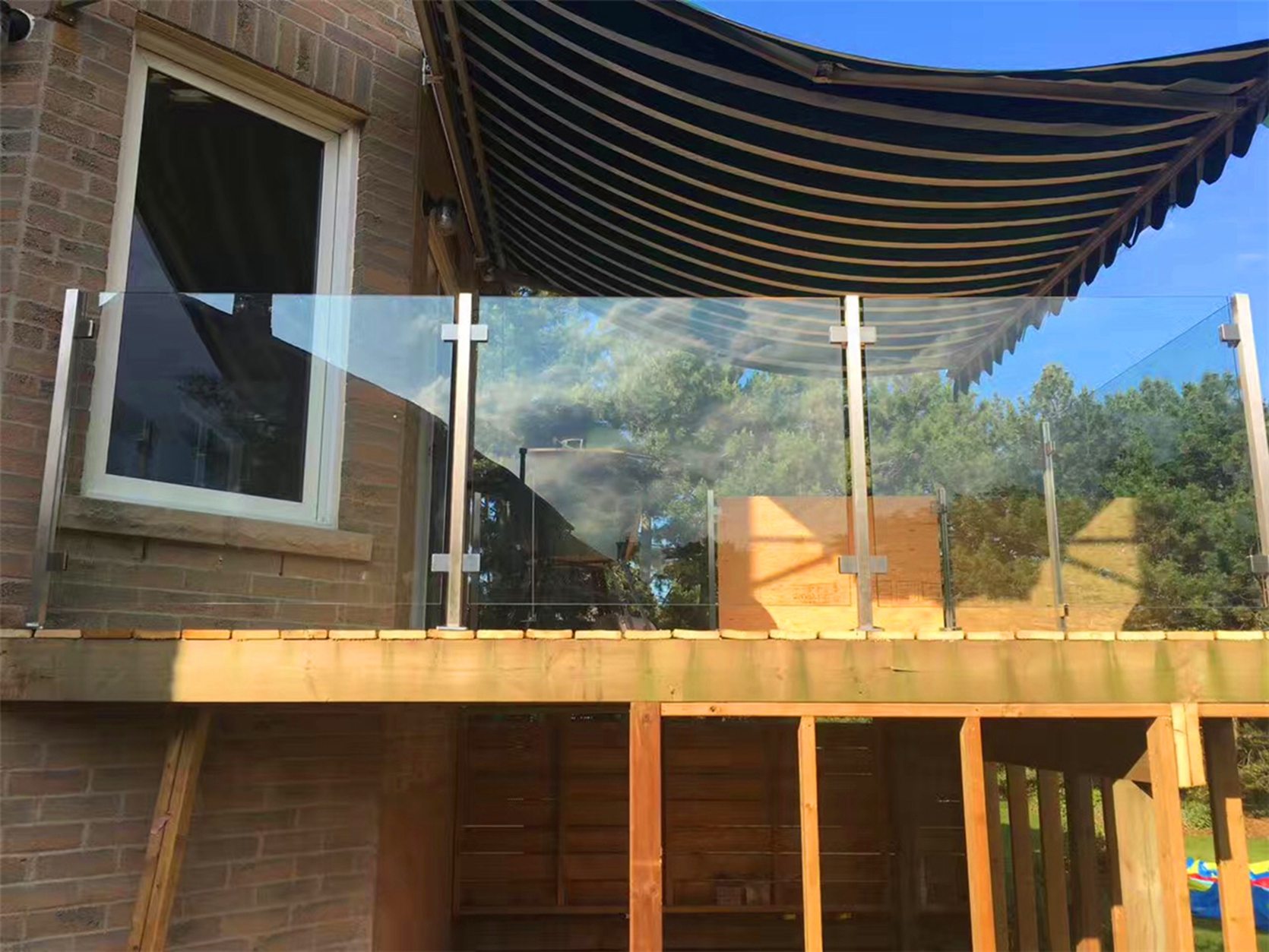 SS Frame with Glass