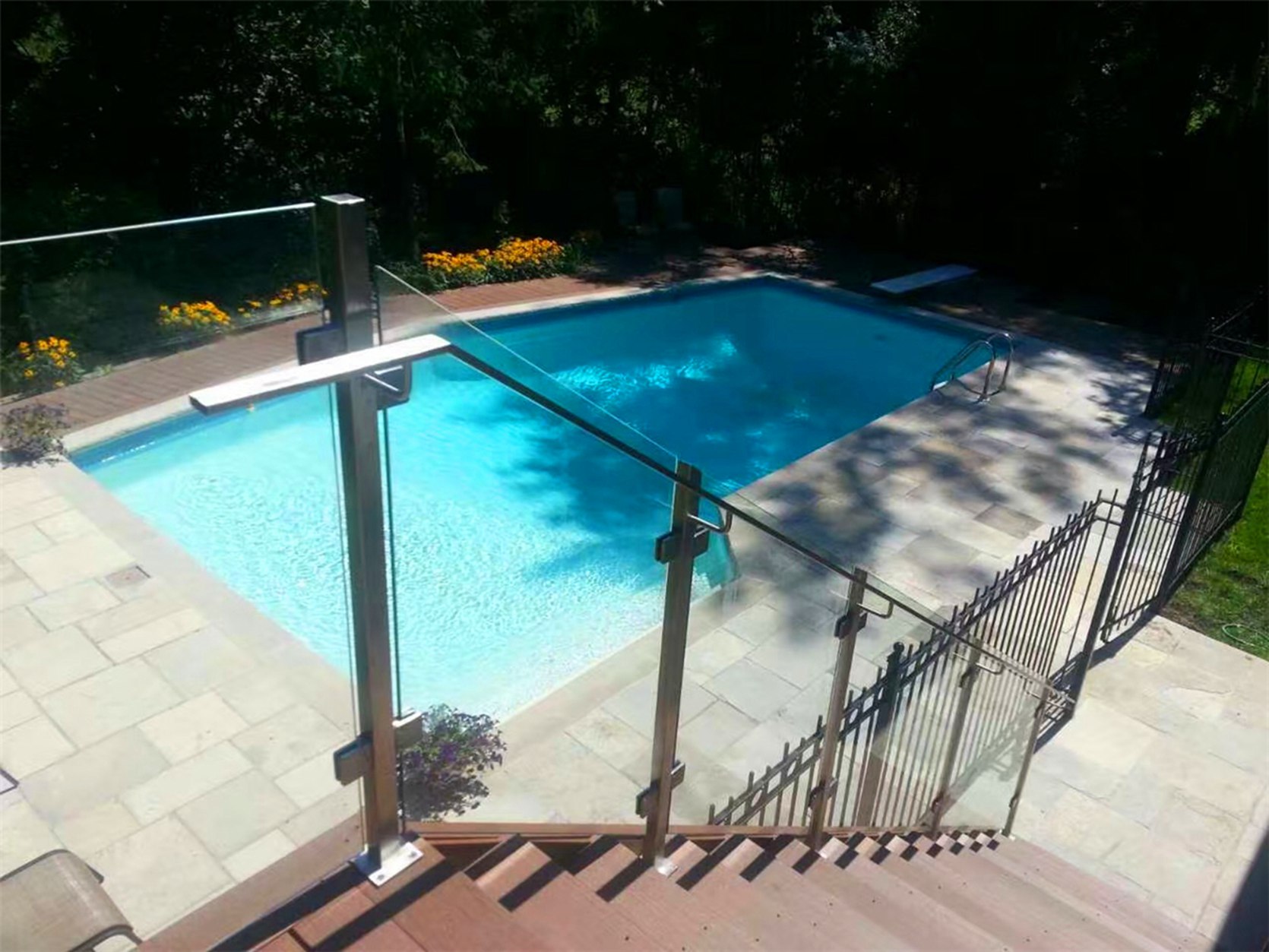 SS Frame with Glass