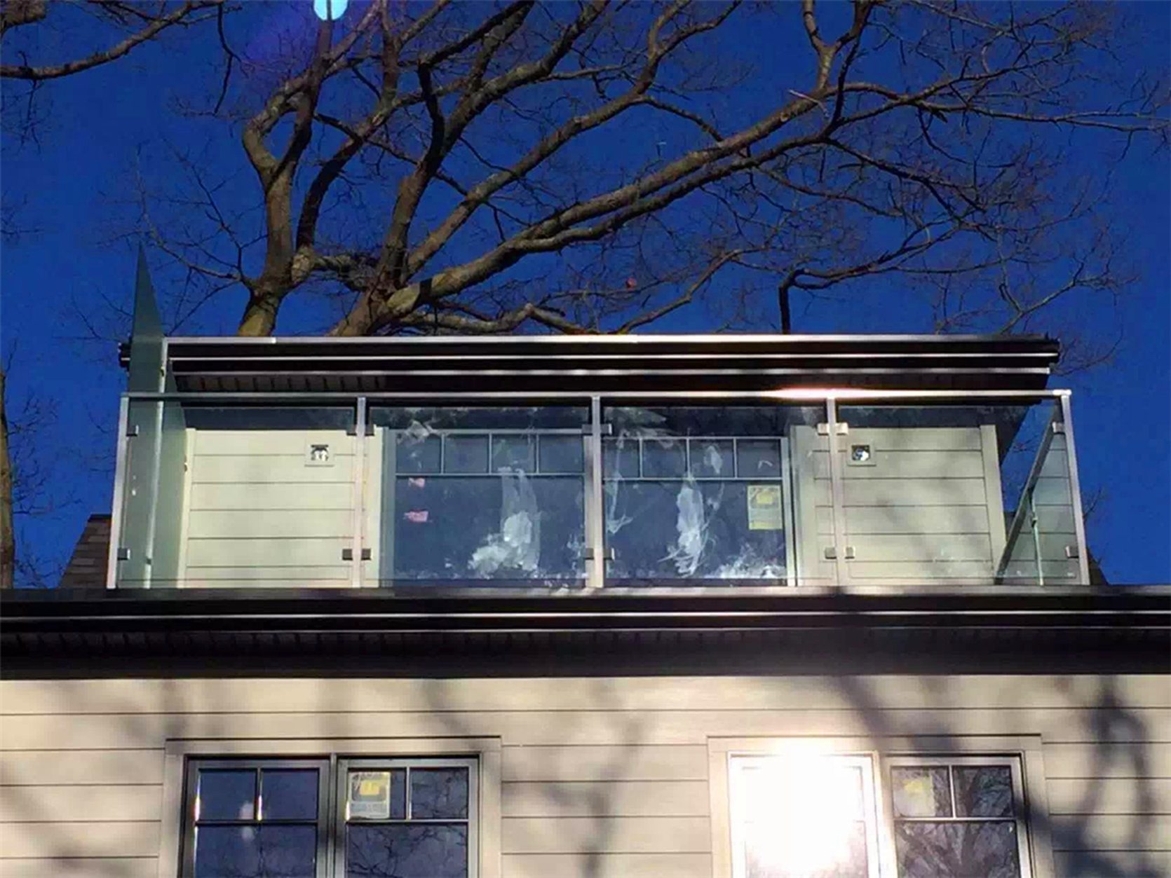 SS Frame with Glass
