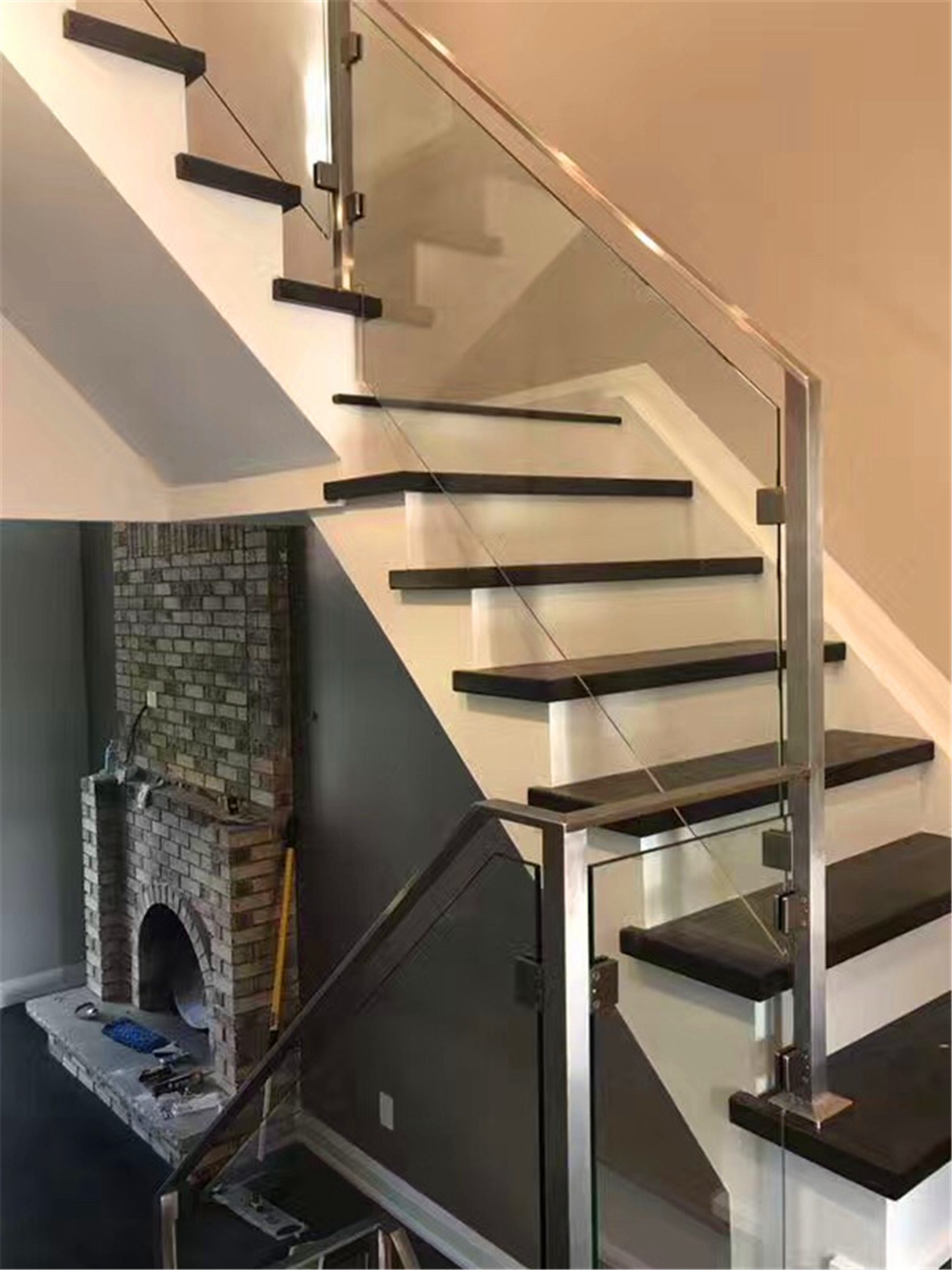 SS Frame with Glass