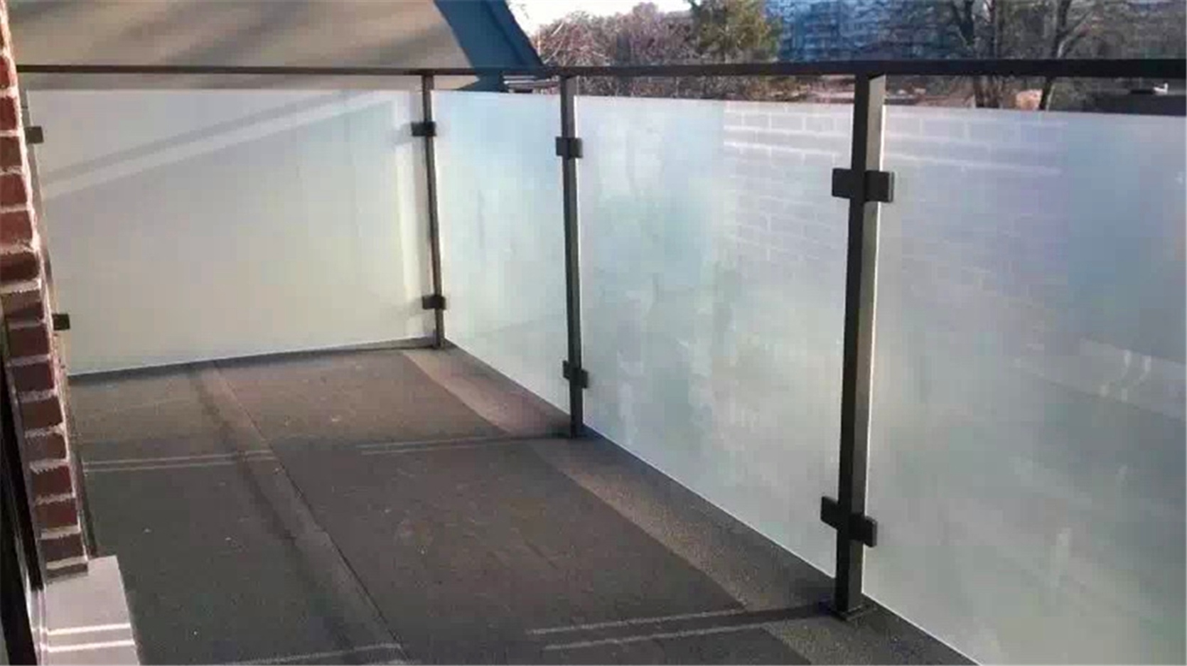 SS Frame with Glass