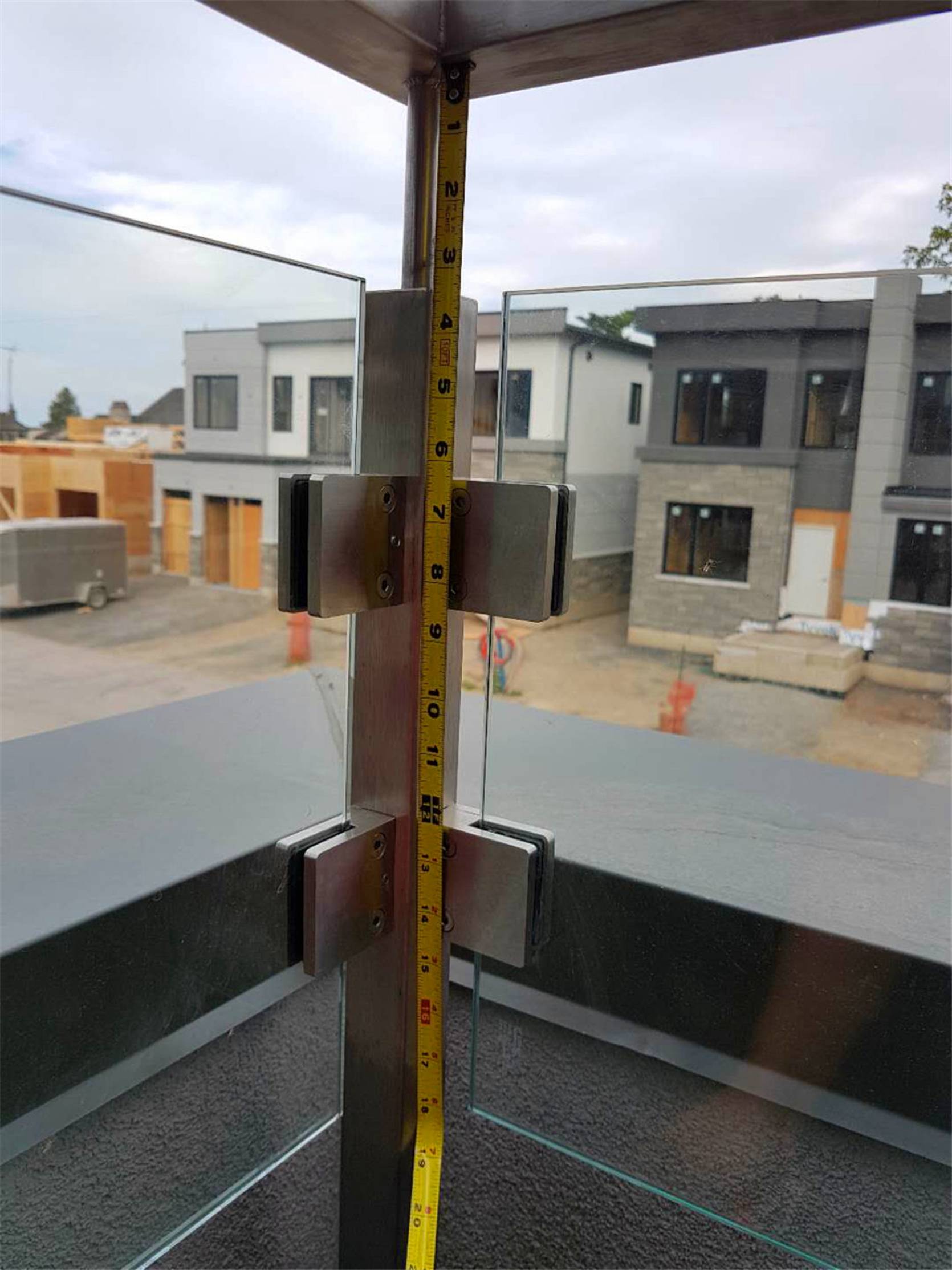 SS Frame with Glass
